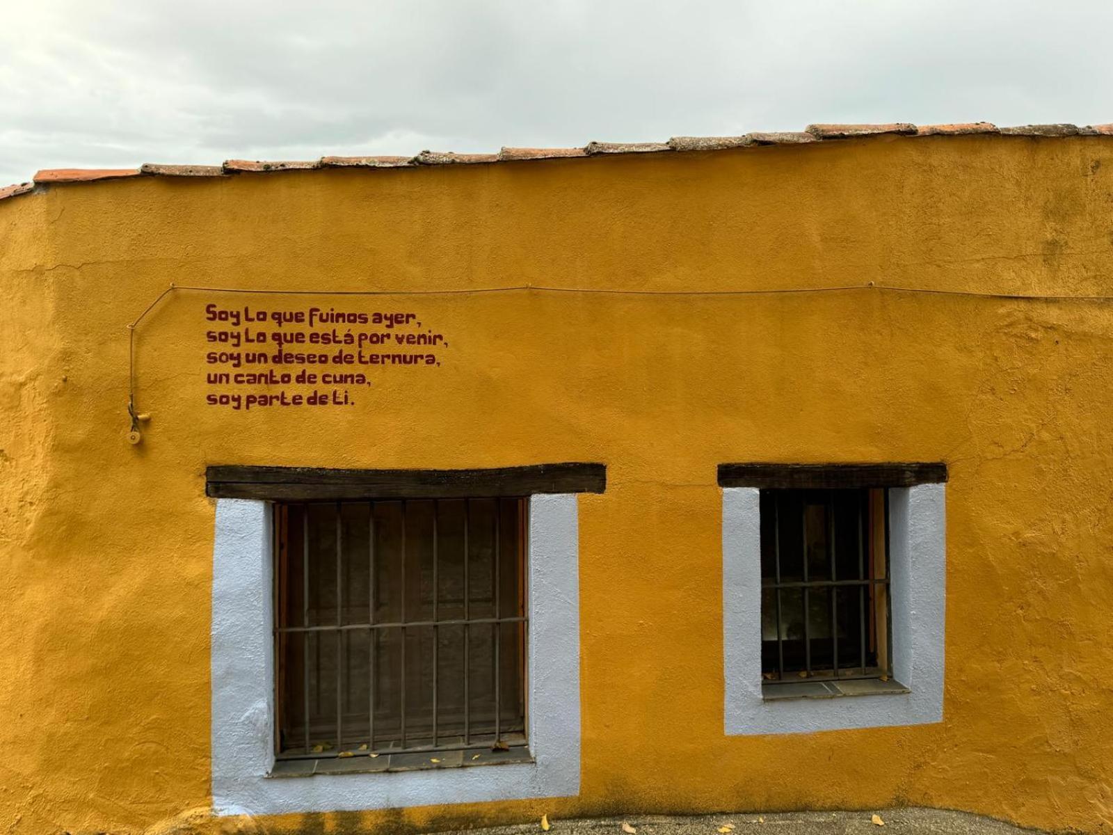 Alma De Villuercas Casa de hóspedes Cabañas del Castillo Exterior foto